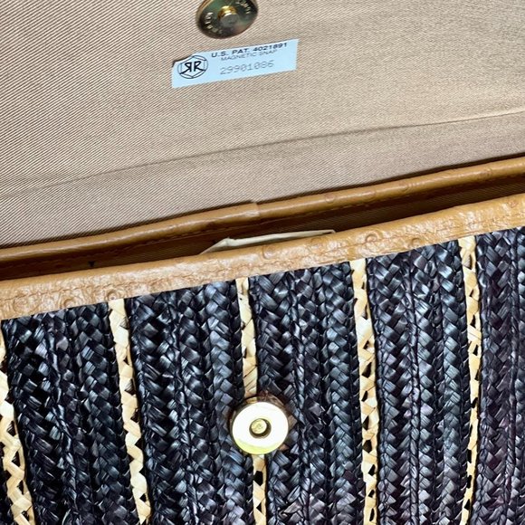 🎉New Vintage... Handmade Woven Bag 💋 - Picture 9 of 11